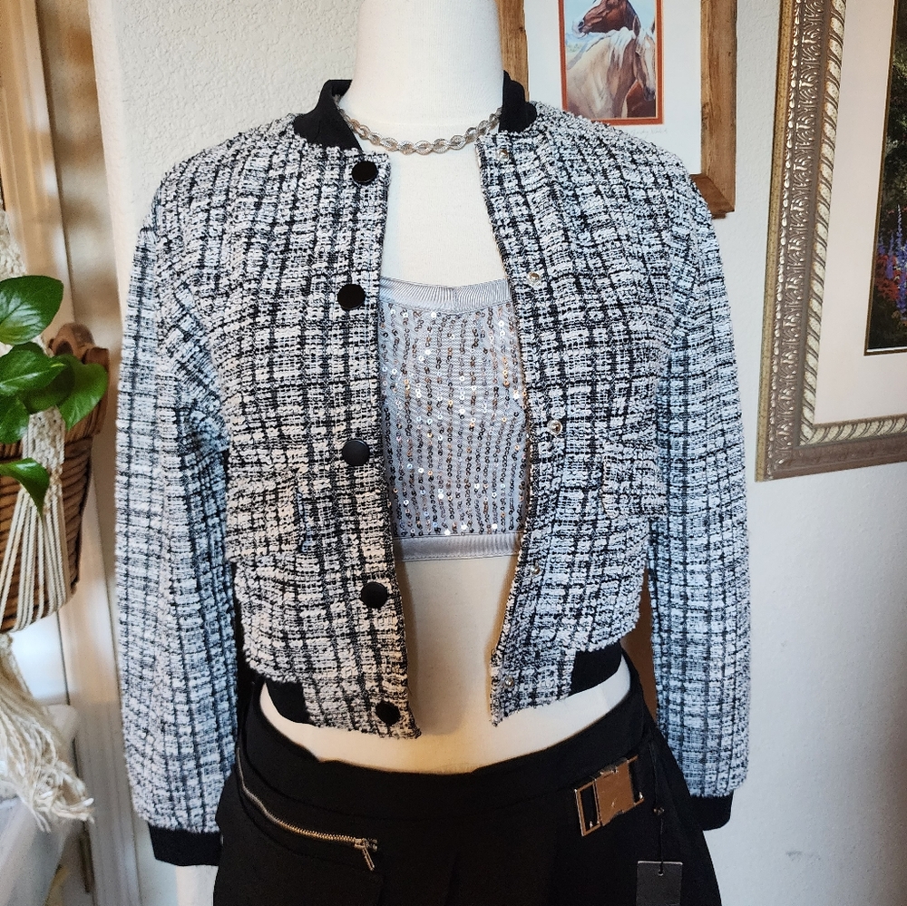 Madden Boucle Bomber Jacket - Picture 3 of 9